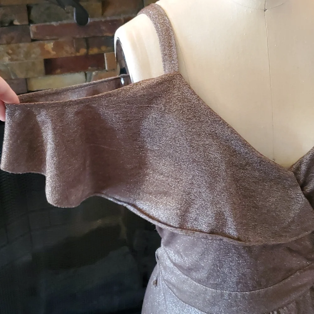 Glitter wrap dress - Picture 2 of 4